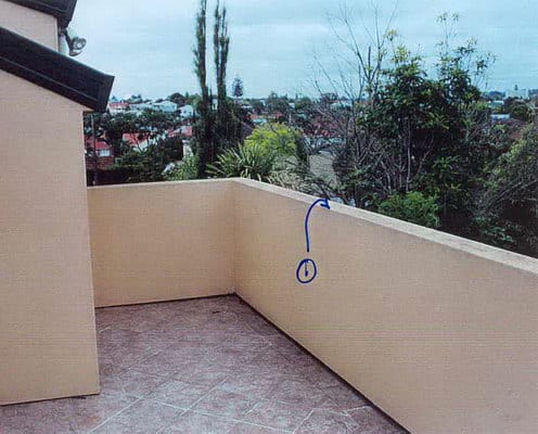 Risk House - Flat Top Balustrade Defect